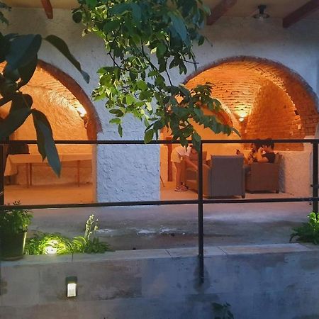 Palantir Panzio Bed & Breakfast Miskolc Dış mekan fotoğraf