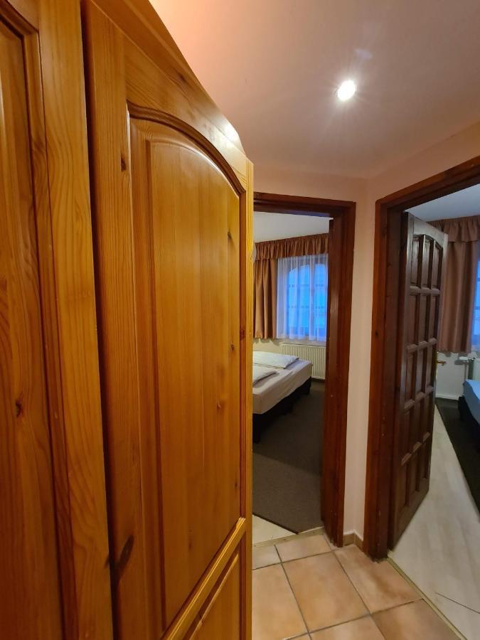 Palantir Panzio Bed & Breakfast Miskolc Dış mekan fotoğraf