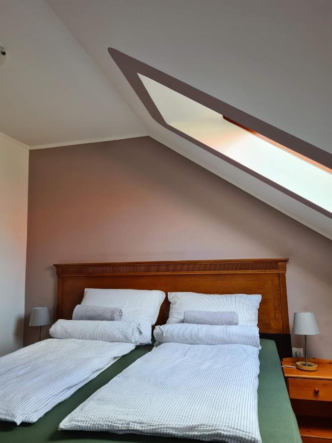 Palantir Panzio Bed & Breakfast Miskolc Dış mekan fotoğraf