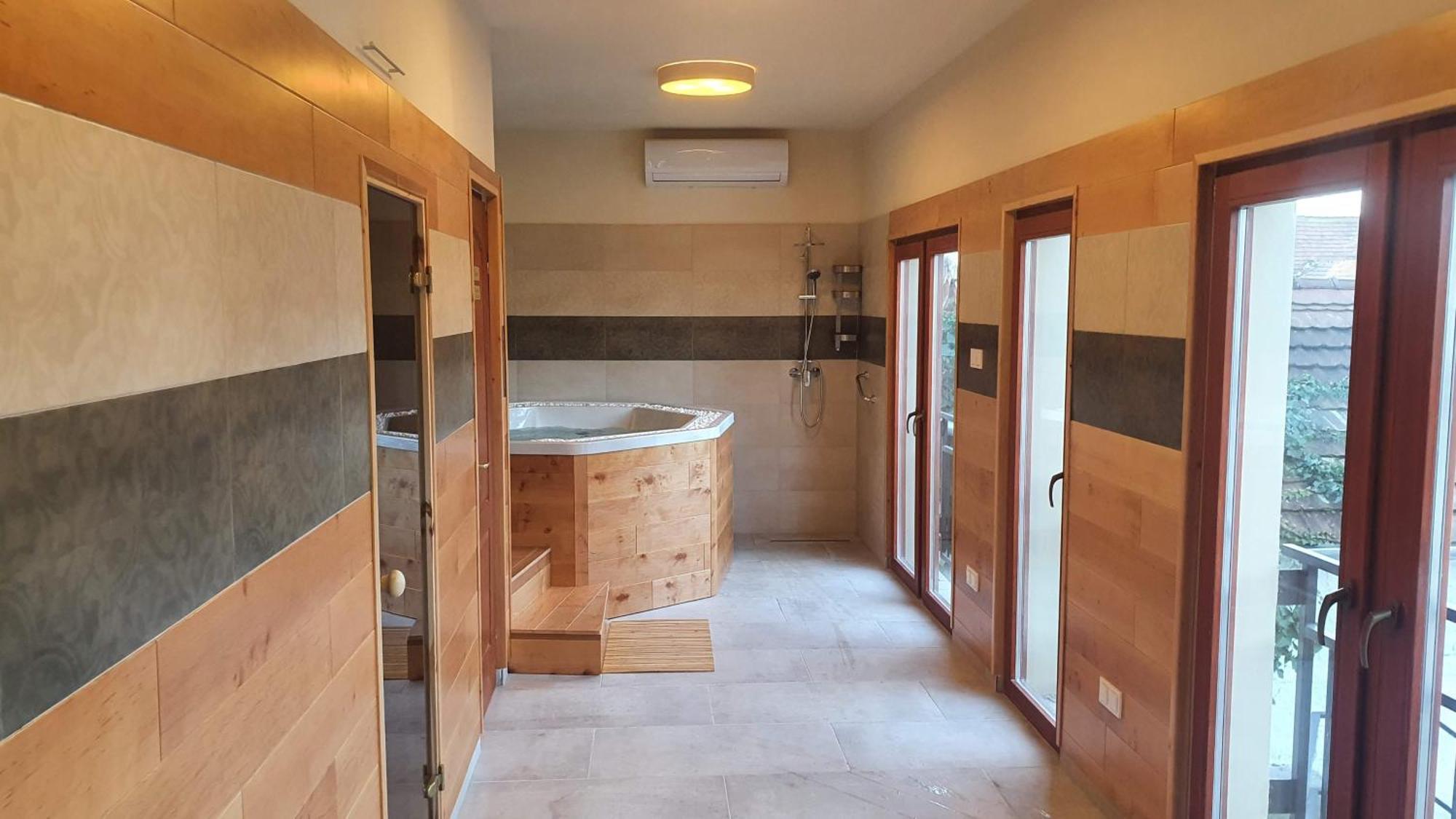 Palantir Panzio Bed & Breakfast Miskolc Dış mekan fotoğraf